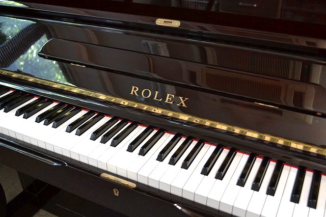 ロレックス中古ピアノ 品番 KR33 アップライトピアノ リフレッシュ済 