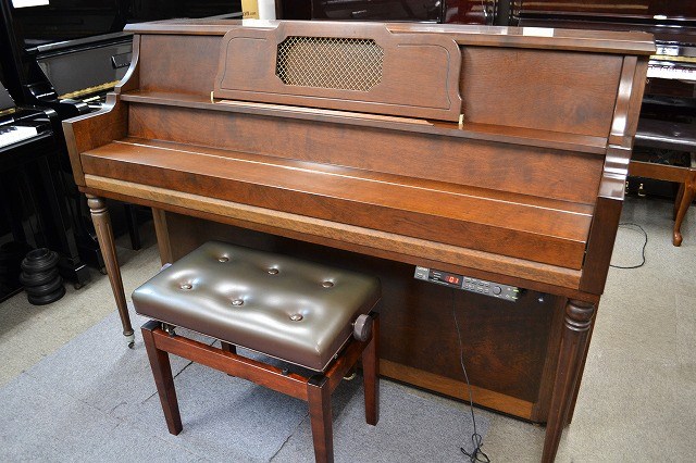 トーカイピアノ（東海楽器）中古ピアノ 消音装置付き 品番 CD1WS 