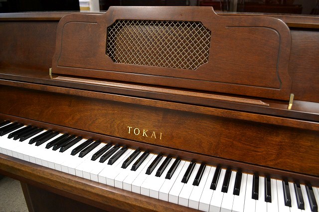 トーカイピアノ（東海楽器）中古ピアノ 消音装置付き 品番 CD1WS 