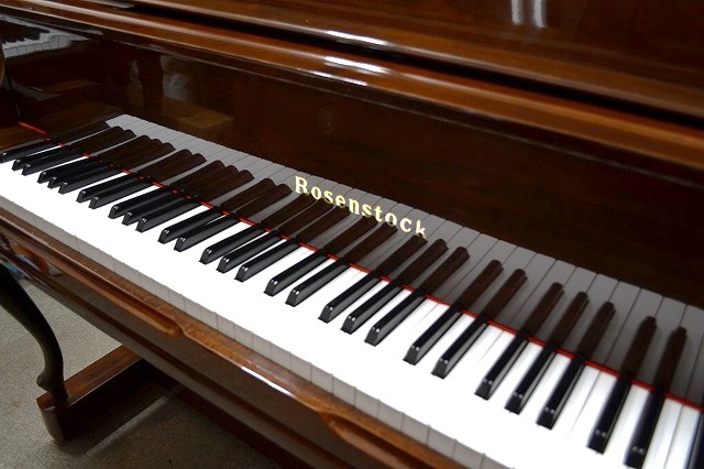 ローゼンストック 中古ピアノ 品番 R303CM アップライトピアノ リフレッシュ済 - 東京神奈川で中古ピアノが 一番安いピアノ店 ピアノプラス